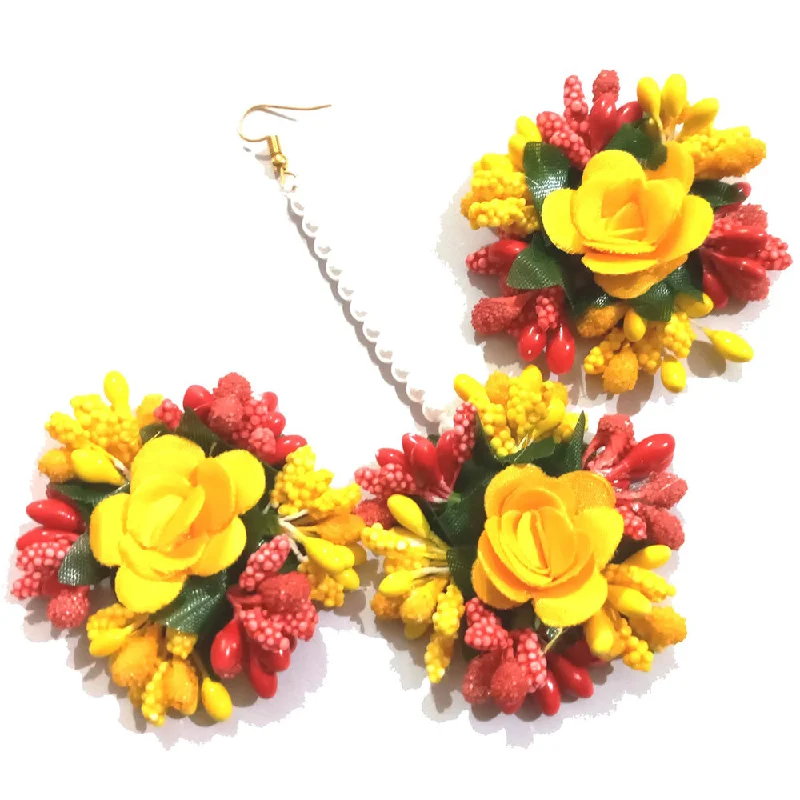 minimalist earrings for women-Kavyas Kreation Floral Earrings With Mangtikka