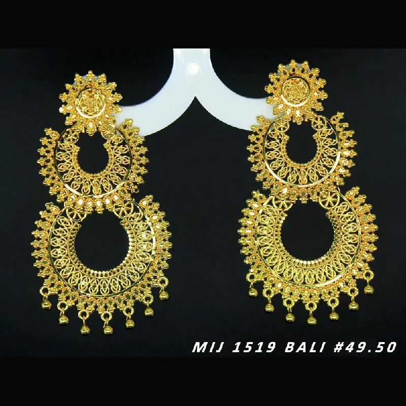 cubic zirconia stud earrings for women-Mahavir Forming Gold Plated Dangler Earrings