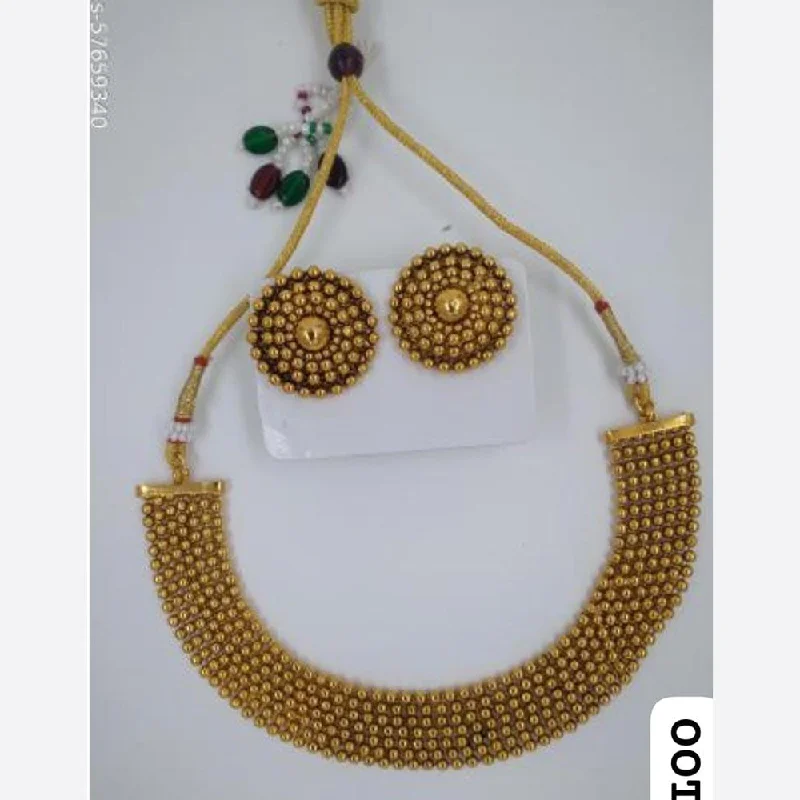 ethnic necklaces for women-Lucentarts Jewellery Gold Plated Necklace Set