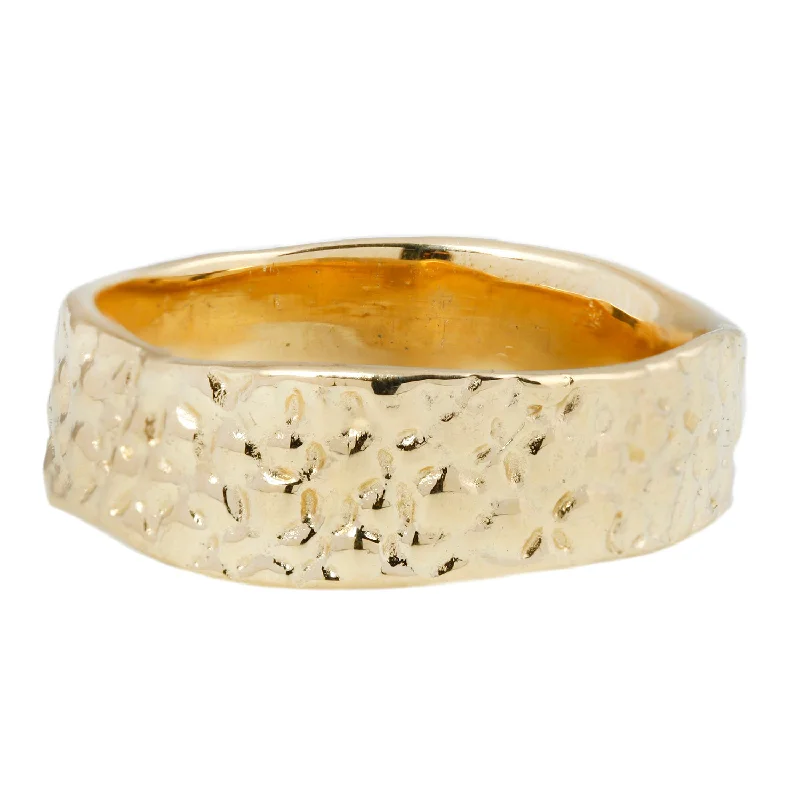 antique diamond rings for women-Gold Stingray Band