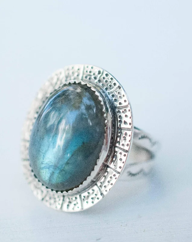 trendy rings for women-Rainbow Labradorite Ring  ~ Sterling Silver 925 ~MR059