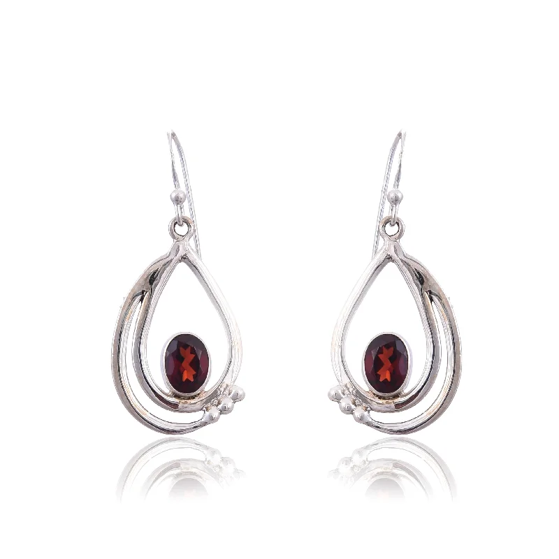 luxury earrings for women-Silver Mountain Garnet silver 925 earring