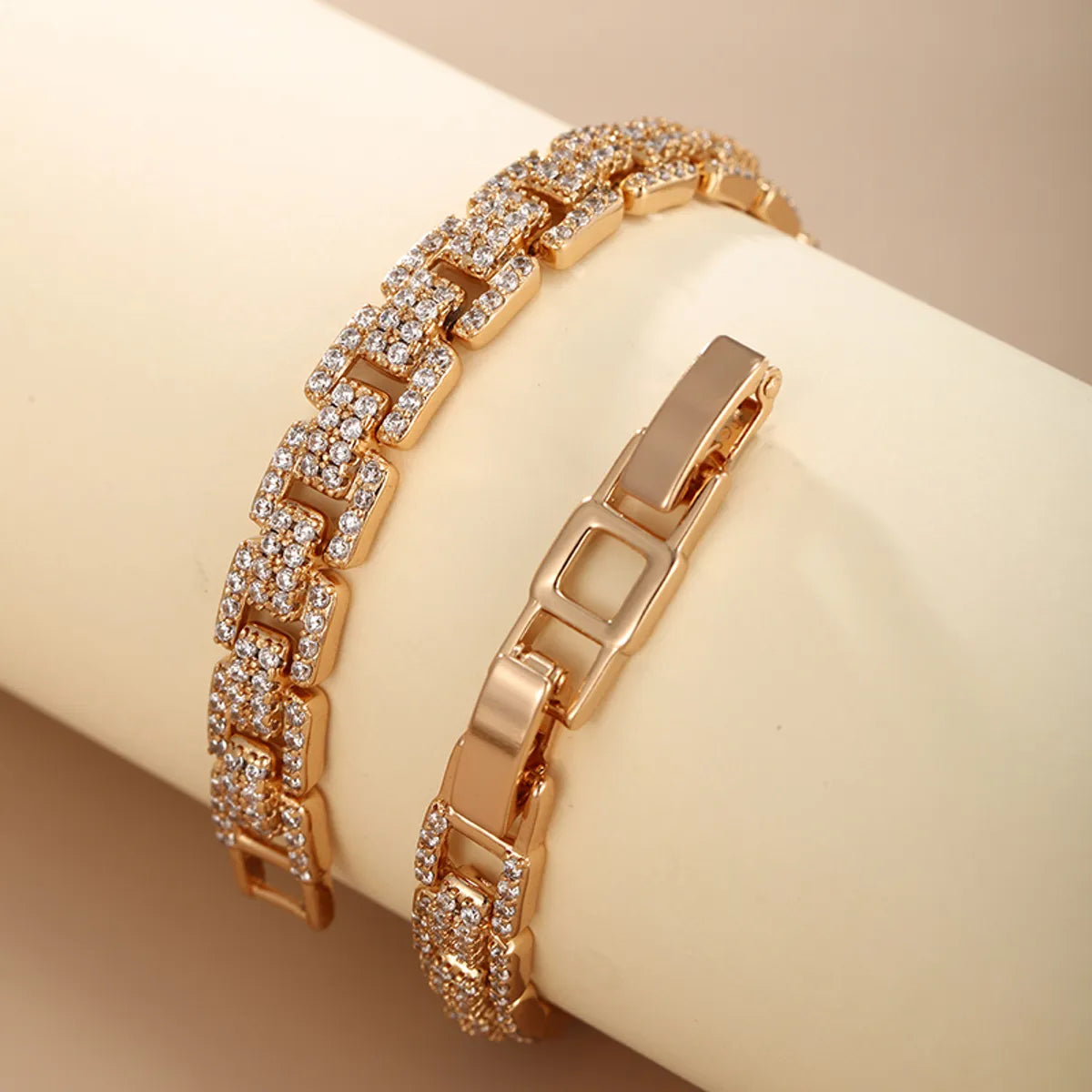 elegant bracelets for women-Xuping Shiny Solid Color 18k Gold Plated Artificial Diamond Alloy Copper Wholesale Bracelets