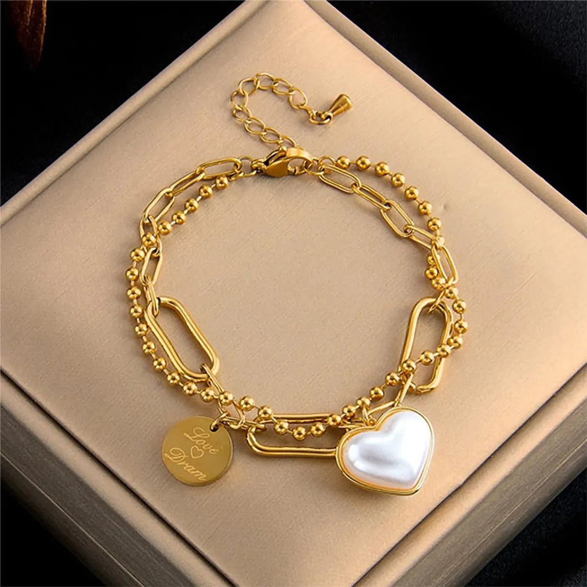 simple bangles for women-Elegant Lady Heart Shape Titanium Steel Plating Inlay Pearl 18k Gold Plated Bracelets