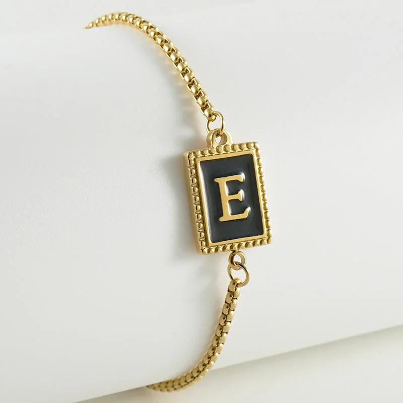 Letter E